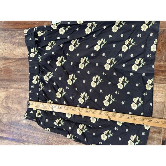 NWT Vans Women's Black Floral Print Folklore Midi Skirt Size Medium - Picture 4 of 6